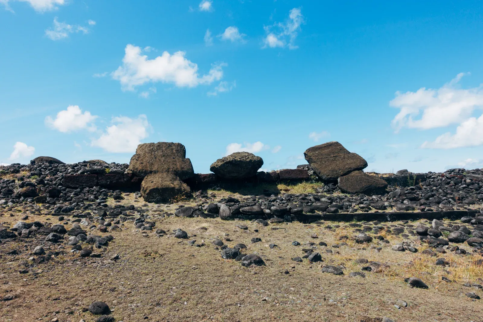 Fallen moai at Akahanga