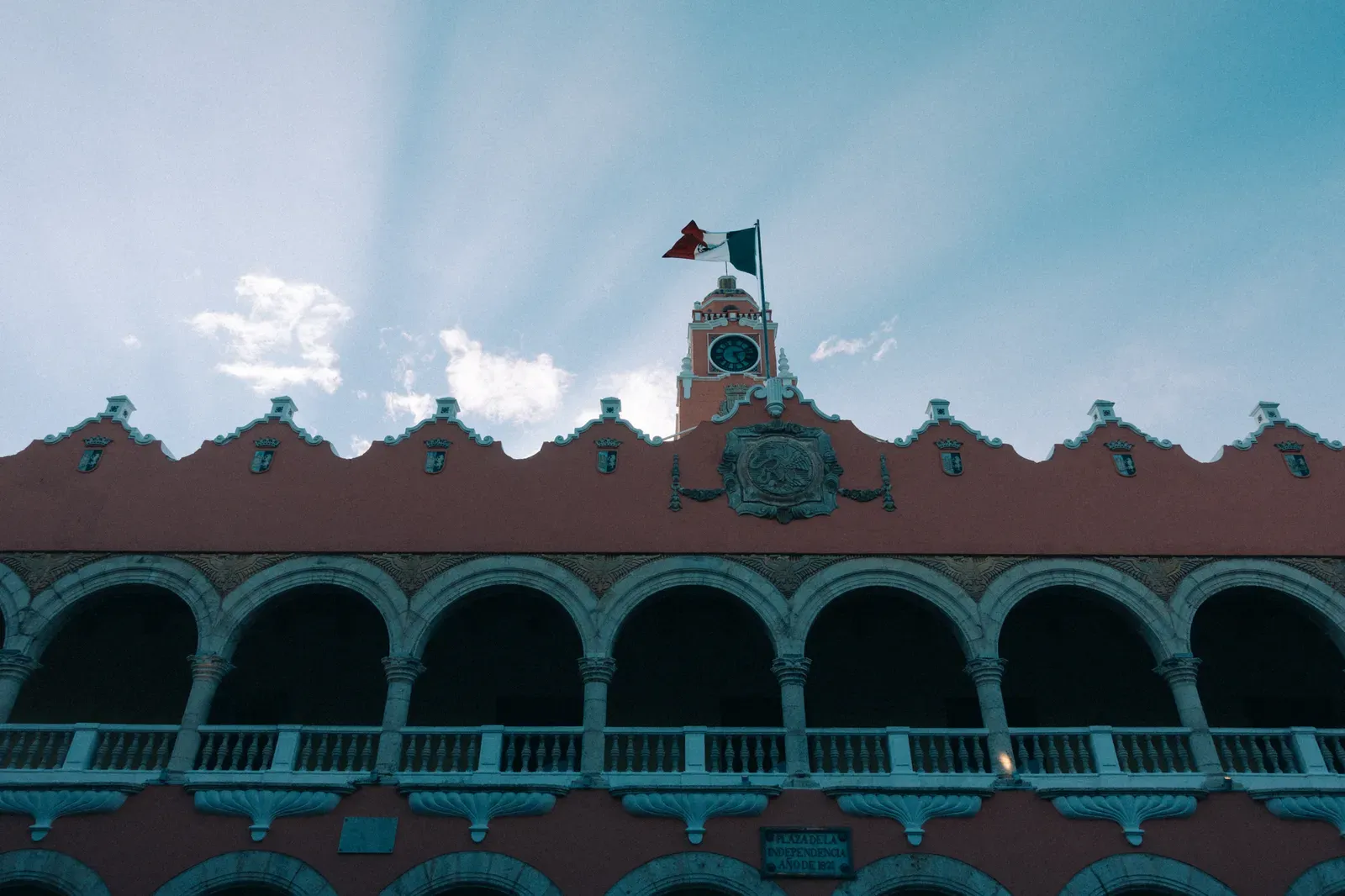 Sunset over Plaza de la Independencia