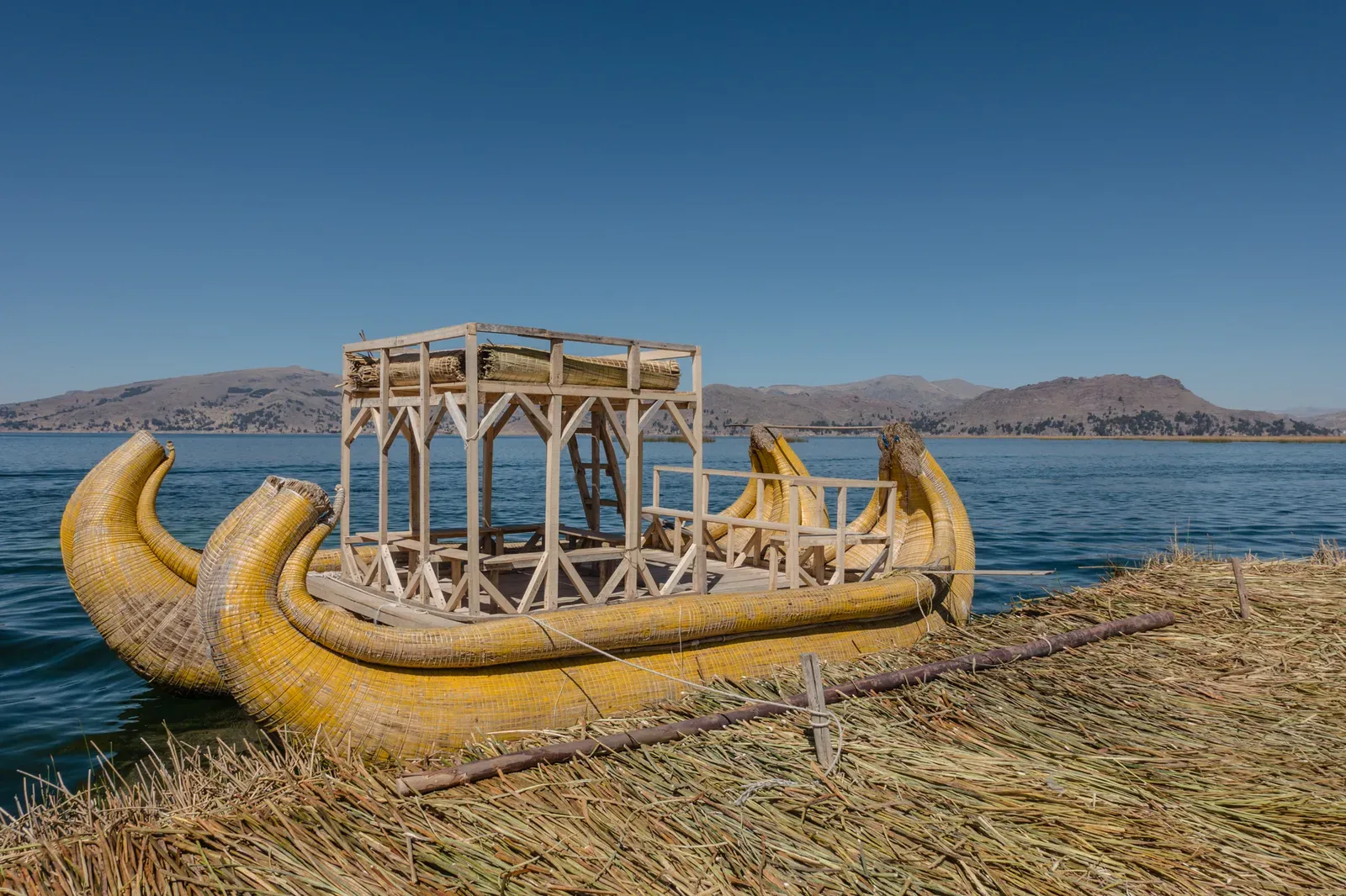 A boat on the island of Uros