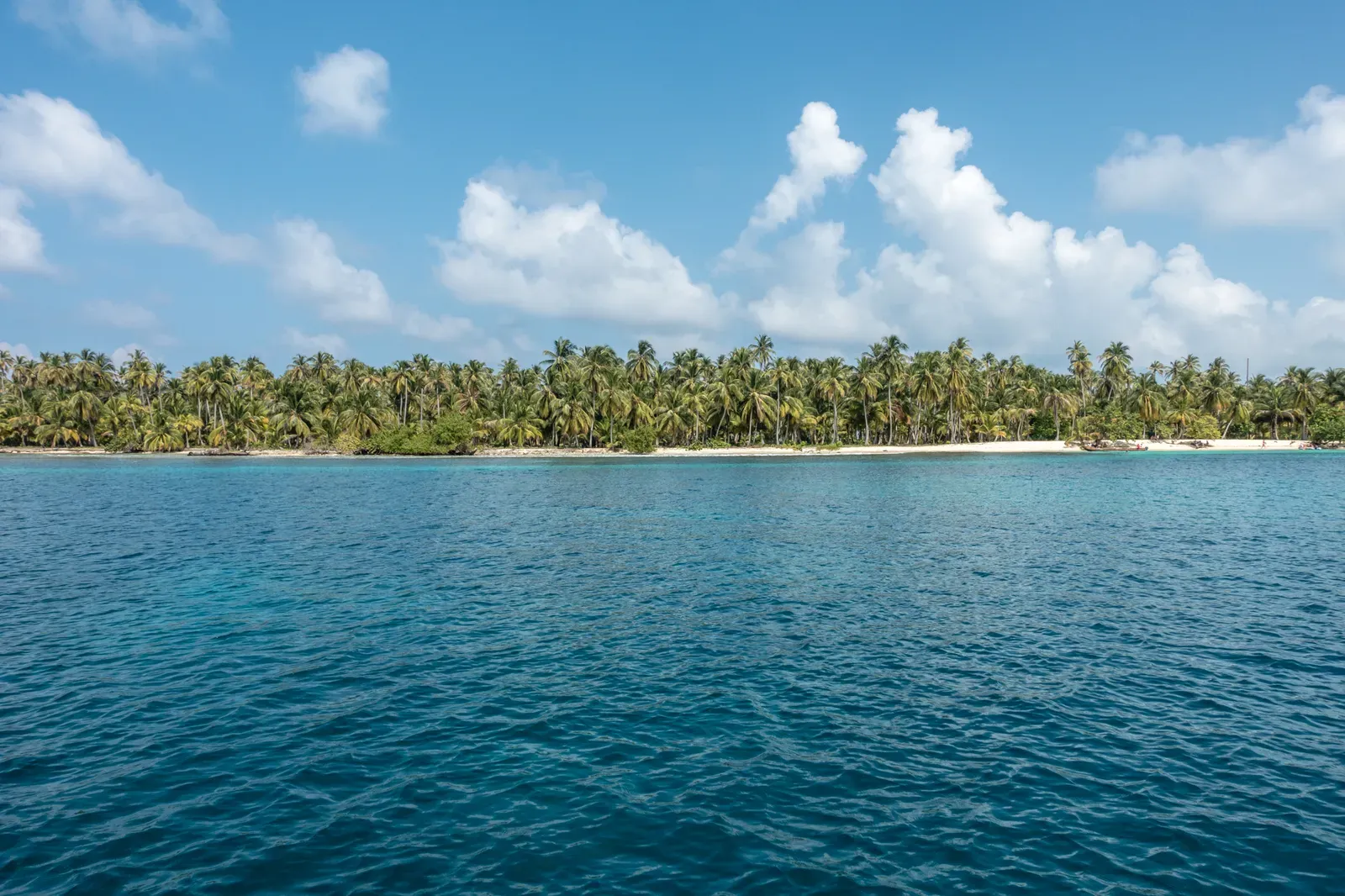 Cayos Hollandeses, my favourite of all the islands visited