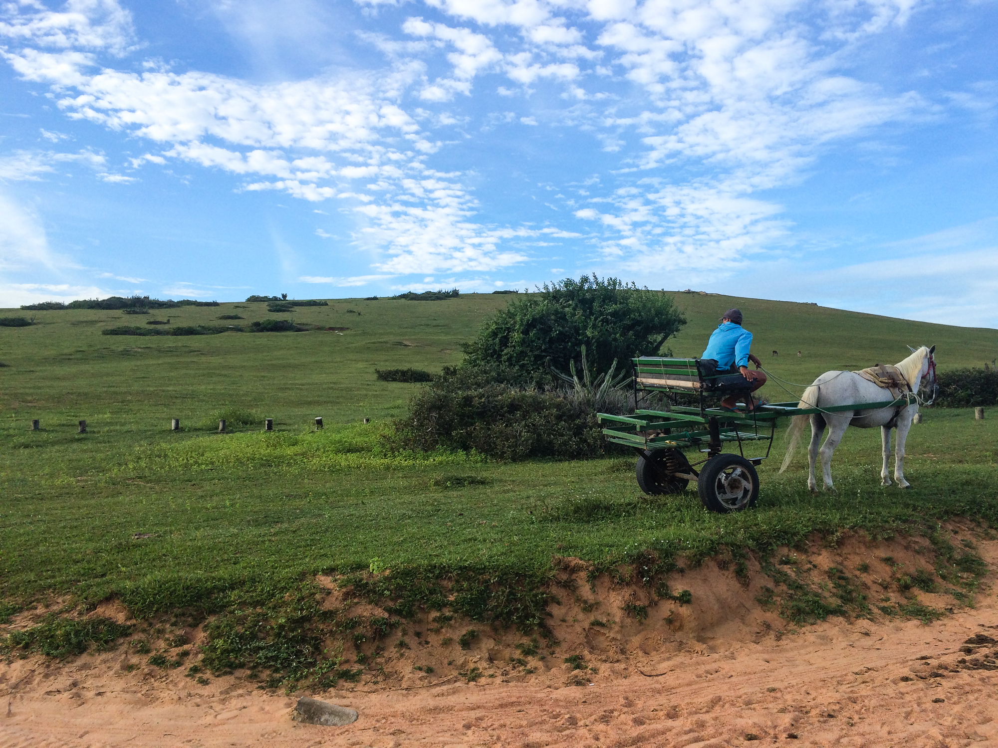 On the walk to Pedra Furuda